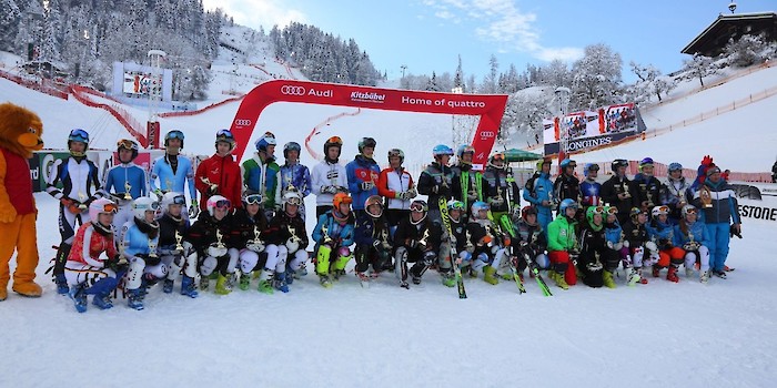 Österreich siegreich beim Junior-Race