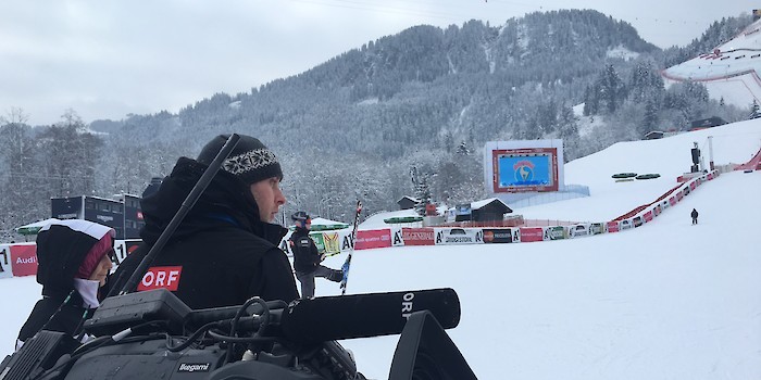 ORF 1 broadcasting live from Downhill Training
