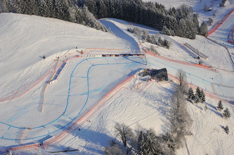 Anfahrt zur Hausbergkante.