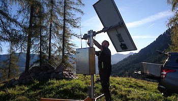 Bergteam im Zeitplan - ZAMG baut Wetterstationen auf
