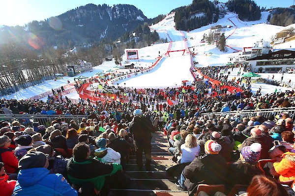 Tickets, arrival routes & fan merchandise – Everything you need to know for Hahnenkamm week