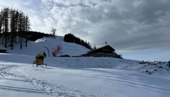 Kitzbühel early onset of winter - A first look at Streif and Ganslern