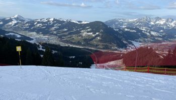 Kitzbühel early onset of winter - A first look at Streif and Ganslern