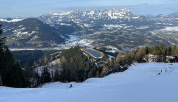 Kitzbühel early onset of winter - A first look at Streif and Ganslern