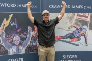 Ski-Kanada feiert auf dem Hahnenkamm