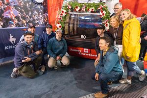 Ski-Kanada feiert auf dem Hahnenkamm