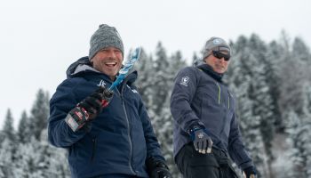 FIS-Schneekontrolle während Wintereinbruch