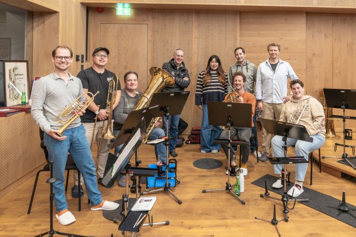 Familie Sathrum und die Hahnenkamm-Fanfare