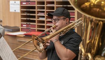 Familie Sathrum und die Hahnenkamm-Fanfare