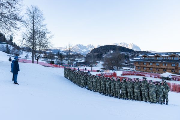 94 Soldaten unterstützen die Rennen
